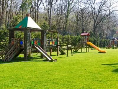 play grounds